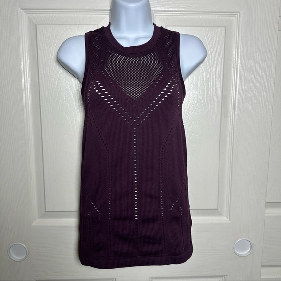 Athleta Purple Mesh Workout Tank Top Size XS Perforated Ventilated Beachy Gym - Picture 1 of 10